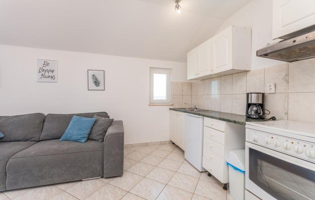 Apartments Mikulic Biograd Na Moru Exterior photo